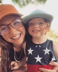 Hey Neeson: Stories, Photos, & Films (@heyneeson) • Facebook