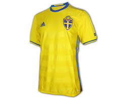 Vielleicht ist zlatan ja gar nicht dein vorbild, aber glücklicherweise finden sich noch einige interessante spieler in der schwedischen nationalmannschaft, die über die europäischen klubs verteilt. Adidas Schweden Svff Heimtrikot Don Pallone