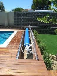 Epingle Par Thomas Sur Pool Amenagement Jardin Terrasse Piscine Bache Piscine Rideau Piscine