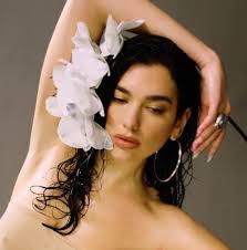 The singer was first announced as an ambassador for puma last november, as the newest face of the company's women's business Dua Lipa Photos 73 Of 928 Last Fm