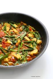 Asparagus Curry With Spinach Chickpea Tofu Vegan Richa Recipe Curry Recipes Vegetarian Vegetarian Recipes Curry Recipes