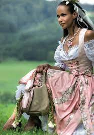 Unique Drindl Google Search Fantasy Kleding Dirndl Klederdracht
