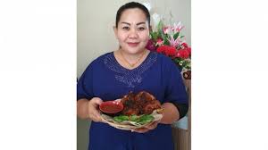 Tak melulu digoreng dan dibakar, ayam juga lezat ketika diolah dengan cara dipanggang. Apakah Anda Rindu Menyantap Ayam Ingkung Kini Tersedia Di Warung Kopi 77 Tribun Batam
