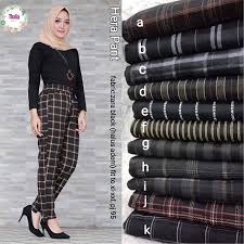 Dijamin nggak alay kalau kamu memadukannya dengan atasan polos! Celana Yang Lagi Ngehitzzzzz Yaitu Celana Kotak Kotak 155k Celanakotak Celanakotakkotak Celanamotifkotak Celanamotif High Waisted Skirt Skirts Fashion