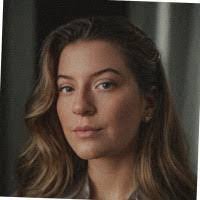 Kathy Weisman's Instagram, Twitter & Facebook