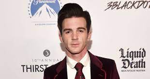 Born june 27, 1986, better known as drake bell, is an american actor, comedian, guitarist, singer/songwriter, producer, and occasional television director. Drake Bell Pleads Guilty To Attempted Endangering Children