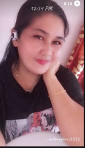 Tbh ang hirap ng sitwasyon nila. It seems that Dr. Wut wants their  relationship to be open but he's holding back because he's being  considerate of Uncle Peng. Uncle Peng