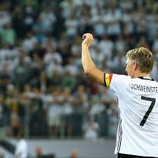 Nur von vier anderen spielern werden in der mls mehr jerseys verkauft. Yes The Chicago Fire Really Are In The Hunt For Bastian Schweinsteiger Hot Time In Old Town