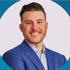 Matthew Drexler's Instagram, Twitter & Facebook