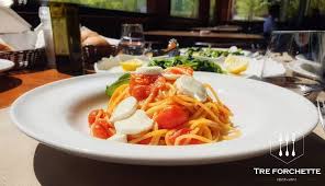 Little Italy Pasta Treforchetterestaurant Pastalovers Pasta Mozzarella Foodlovers Foodie Restaurant Restaurantlife Delicious Veranda3forchette Vlore In 2020