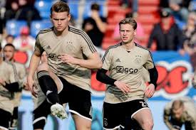 Even more facts and news about events, services and more. Barcelona Bound Frenkie De Jong Asked About Matthijs De Ligt Future Amid Manchester United Speculation Manchester Evening News