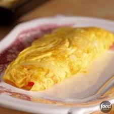 In Just A Few Easy Steps Learn How To Make The Perfect Omlete Food Network Recipes Omlet Recipes Easy Omelet