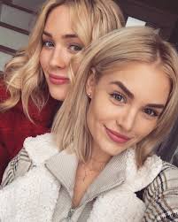 Cassie randolph filed a restraining order against colton underwood and accused him of stalking colton underwood didn't pretend that his past with cassie randolph was nonexistent when he came. We Started Our Youtube Channel Again Woo Link In Bio Cassierandolph A Couple Years Ago We Start Short Hair Fringe Hair Styles Hair Beauty