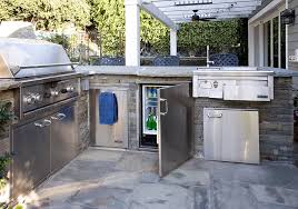 tips for designing the best outdoor kitchen