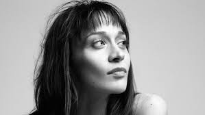 The Return of the Sullen Girl: Fiona Apple Appreciation Society