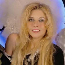 Non ho bisogno del denaro di nessuno!" Bruna Lombardi si era difesa da Bon  Jovi, ma il cantante le aveva lanciato un commento piuttosto polemico..."