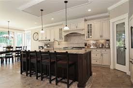 Virtual Tours Seevirtual Marketing Photography Antique White Kitchen Off White Kitchens Kitchen Cabinet Design