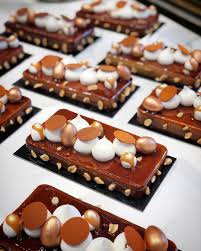 Easter Cakes Entremets De Paques Paques Easter Cake Love Happiness Gourmantcroquant Benoitcouvrand Cyrill Patisserie Patisserie Fine Gateau De Paques
