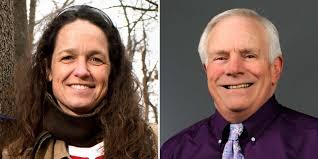 Two faculty recognized by Alumni Association