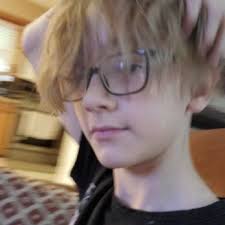 PRO-STYLES HAIRCUTS AND SPA