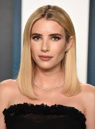 How many children does Emma Roberts have?