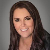 Heidi Washburn's Instagram, Twitter & Facebook