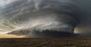 The 2006 london tornado was a significant united kingdom tornado spawned from a squall line moving over the city on 7 december 2006 at approximately 11:02 gmt. Great London Tornado Of 1091