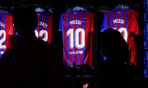 They don't take reservations, unless you're fluent in spanish and can flirt with the manager.which sadly, i can't. Barcelona In Desperate Push To Offload Players And Keep Lionel Messi Barcelona The Guardian