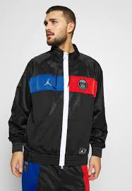 Fan shop (nationalmannschaften) fanshop bei outfitter | versandkostenfrei ab 40€ (at 60€) kauf auf rechnung 100 tage retourenrecht Nike Performance Psg Air Jordan Suit Vereinsmannschaften Black Red Blue Schwarz Zalando De