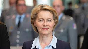 European commission president ursula von der leyen has warned that the brexit trade deal has real teeth and brussels will not hesitate to take action if boris johnson breaches its terms. Wofur Die Ministerin Steht Von Der Leyens Ideen Zu Europa Zdfheute