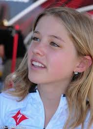 Rebecca Menke's Instagram, Twitter & Facebook