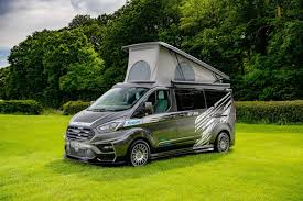 Enfes Karavan 2020 Wellhouse Ford Transit Custom Ms Rt Otokokpit Otomobil Araba Cars Automobile Ikinciel 2020 Ford Transi Ford Dizel Motor Otomobil