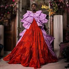 Maison Valentino Fashion Inspiration Design Love Couture Fashion