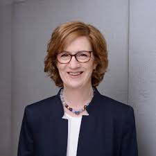 Marianne sägebrecht spielte bereits während ihrer schulzeit in einer theatergruppe. Regine Wieland Rechtsanwaltin Mediatorin Peter May Family Business Consulting Koln Xing