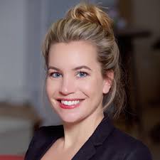 SEE HER THRIVE (@seeherthrive)