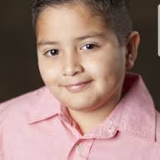 Kenzie Isaac Rosilez (@KRosilez)