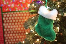 C reare la calza della befana è un modo per impiegare il tempo in maniera creativa durante le festività. Calze Befana Fai Da Te Idee E Consigli Su Come Realizzarle