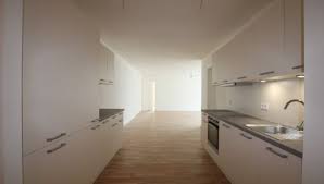 Provisionsfrei oder vom makler ✔ dabei variiert der wohnungsmarkt je nach kaltmiete. 4 Zimmer Wohnungen Oder 4 Raum Wohnung In Berlin Mieten