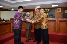 Gambar terkait