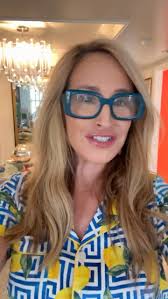 Happy New Year & All the best in 2025! Sending lots of love and kisses.  Thanks for your never ending support. ☺️, I’m finishing up all your Video  massages NOW! 🥂link in bio , ...