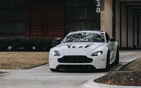 Aston Martin Vanquish Wallpaper Hd Aston Martin Vanquish Aston Martin Aston