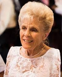 Barbara Rohr's Instagram, Twitter & Facebook