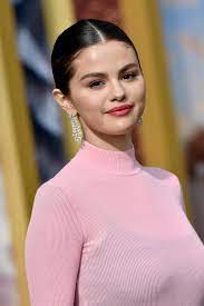 Ota yhteyttä sivuun selena gomez messengerissä. Selena Gomez Erschreckende Bilder Beunruhigen Ihre Fans Gala De