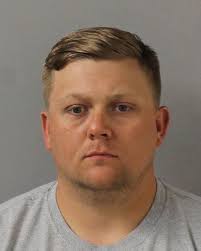 Ex-Cheatham Sheriff's deputy pleads guilty to off-duty assault at Nashville  sports venue