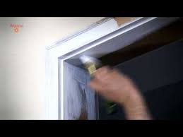 Turen Turrahmen Streichen Anleitung Tipps Alpina Lackieren Turrahmen Lackieren Holztur Streichen Tur Holz