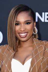 Long hairstyles are now less preferred and short haircuts are becoming trendy. Cats Star Jennifer Hudson Has The Purr Fect Holiday Hair Inspiration Essence
