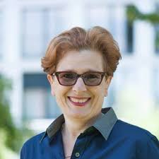 Ruth Tennenbaum's Instagram, Twitter & Facebook