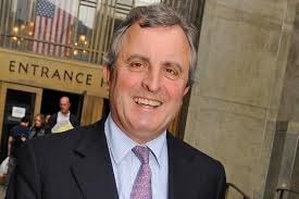 Aristocrats celebrate art