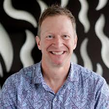 Craig Mchenry's Instagram, Twitter & Facebook