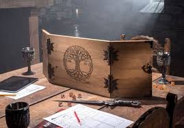 Wooden Dungeon Master Screen Tree Of Life Rpg Games Table Etsy Dungeon Master Screen Dungeon Master Dungeons And Dragons